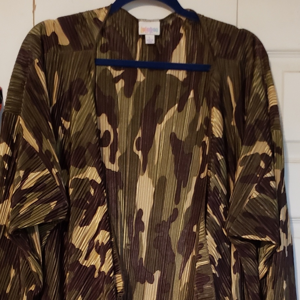 LuLaRoe Shirley Kimono